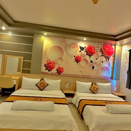 Phuc Hung Hotel Rach Gia Esterno foto