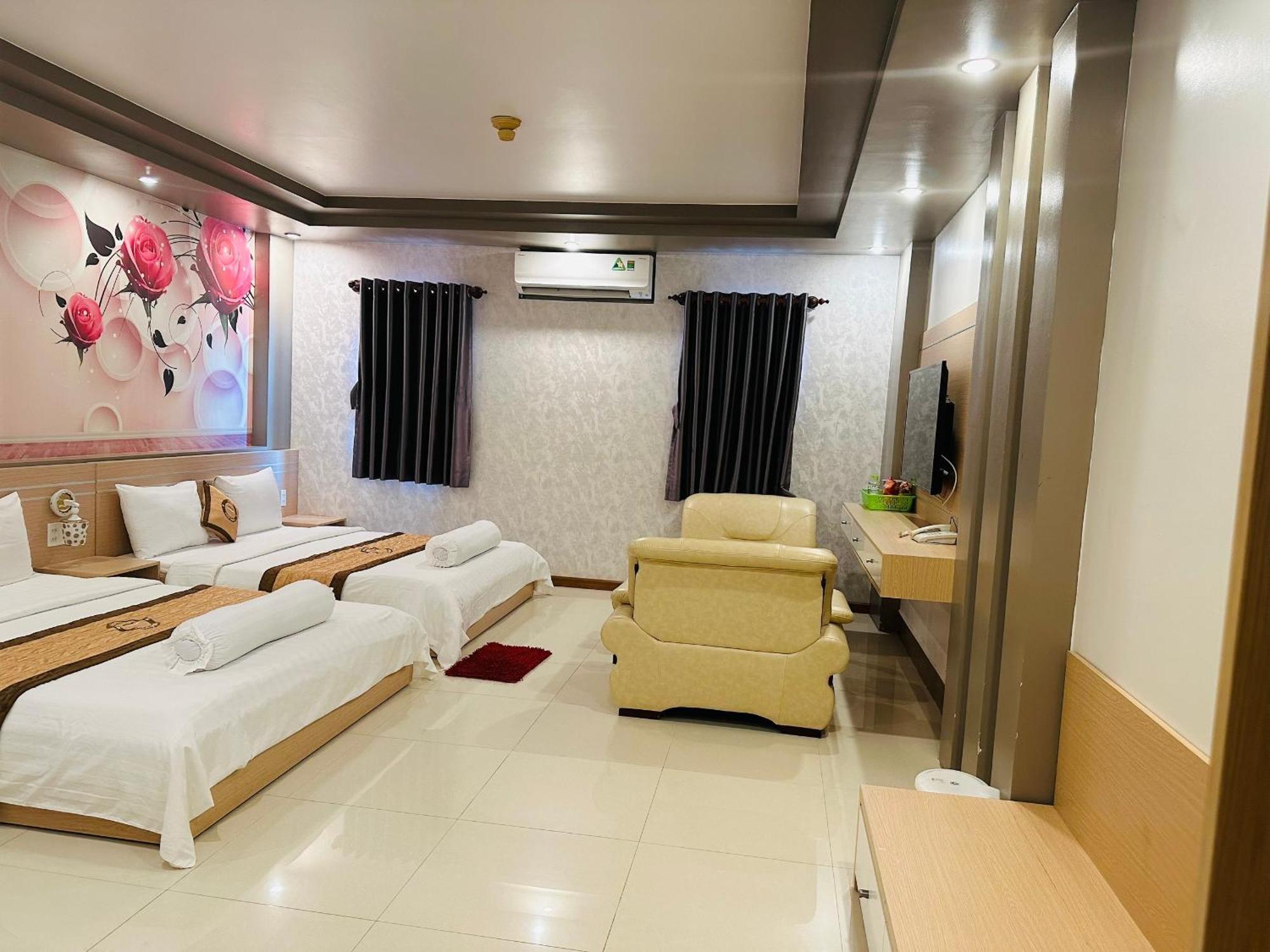 Phuc Hung Hotel Rach Gia Esterno foto
