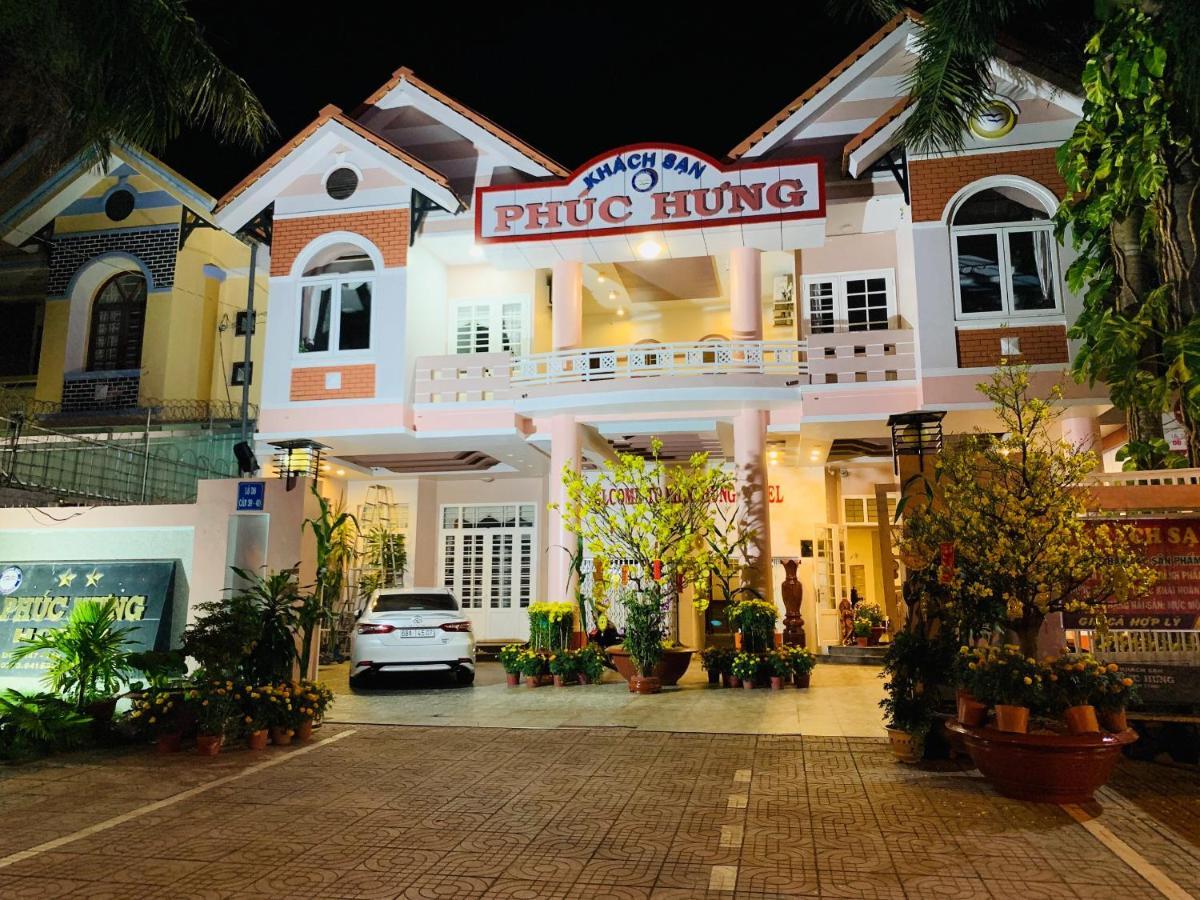 Phuc Hung Hotel Rach Gia Esterno foto